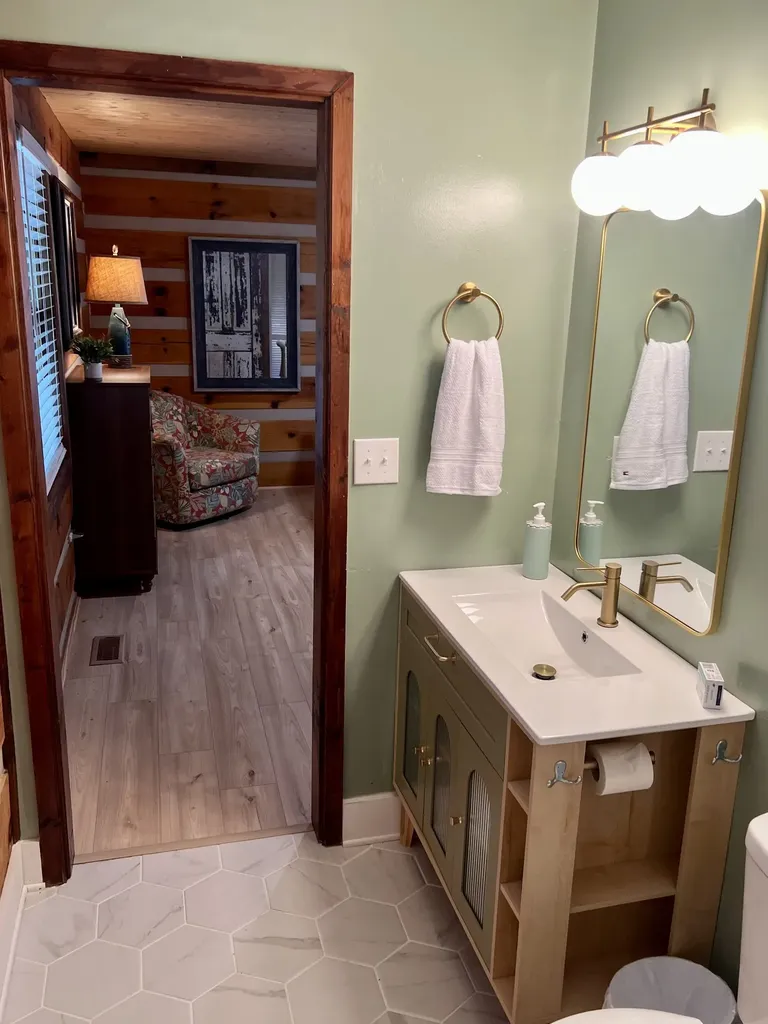 7 Arthur Court Waverly TN 37185