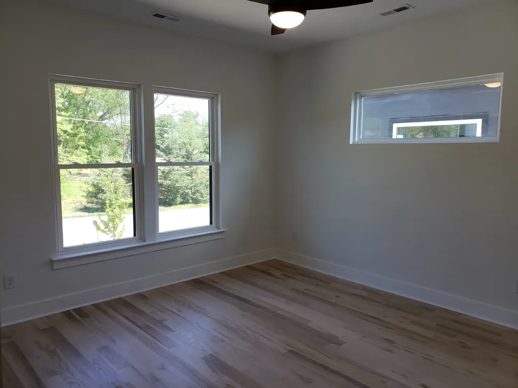 215 Eisenhower Drive Nashville TN 37211