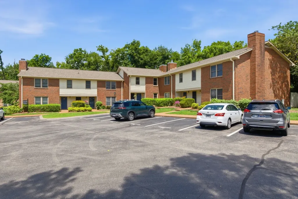 413 Westfield Drive Nashville TN 37221