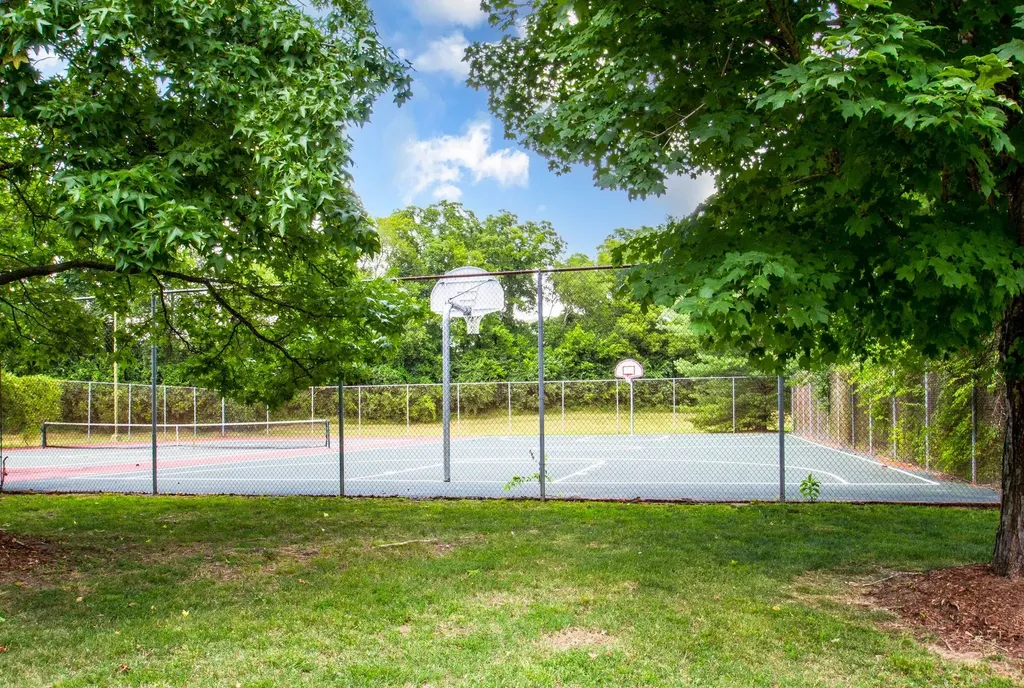 413 Westfield Drive Nashville TN 37221