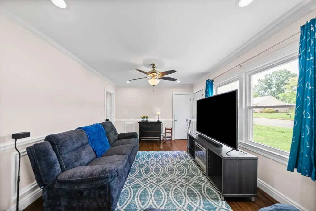 417 Highland Circle Clarksville TN 37043