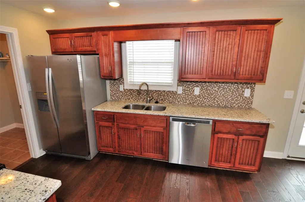 2134 Trophy Trc Clarksville TN 37040