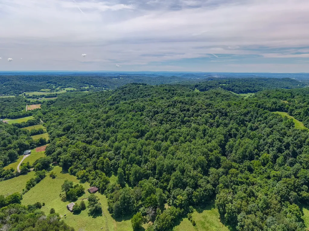 70 Giles Hollow Road Fayetteville TN 37334