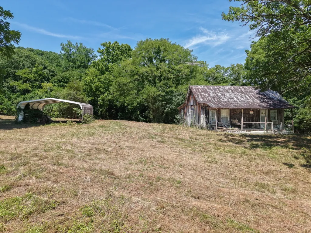 70 Giles Hollow Road Fayetteville TN 37334