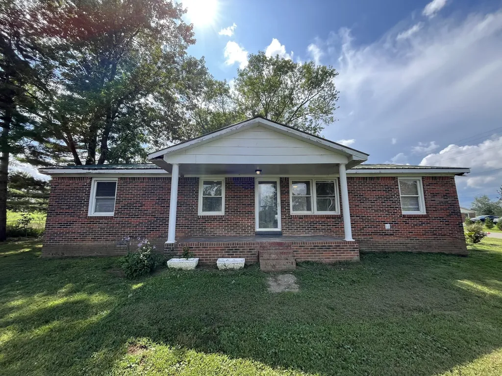 481 Mcquade Circle Mcminnville TN 37110