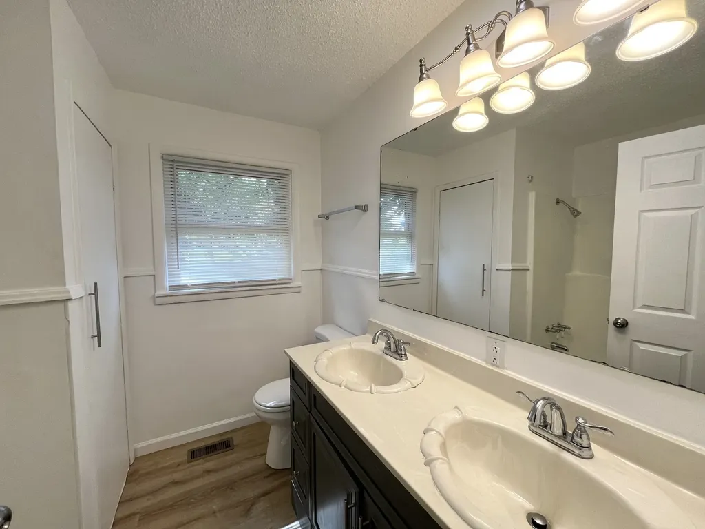 481 Mcquade Circle Mcminnville TN 37110