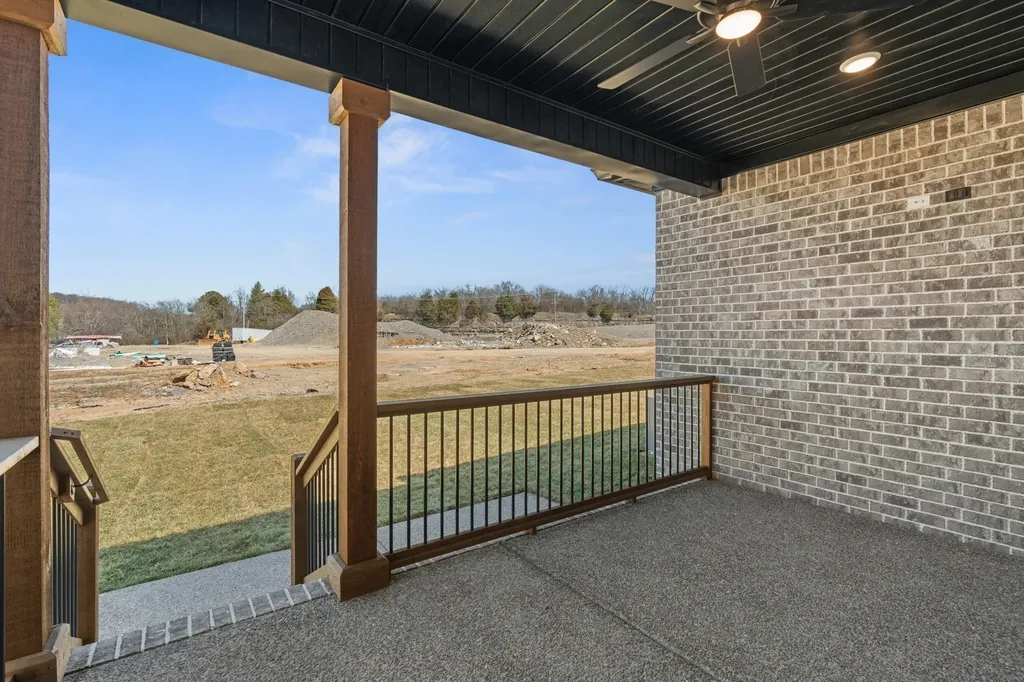 2033 Wt Chandler Boulevard #60 Gallatin TN 37066