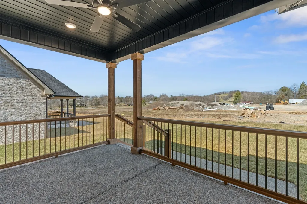 2033 Wt Chandler Boulevard #60 Gallatin TN 37066