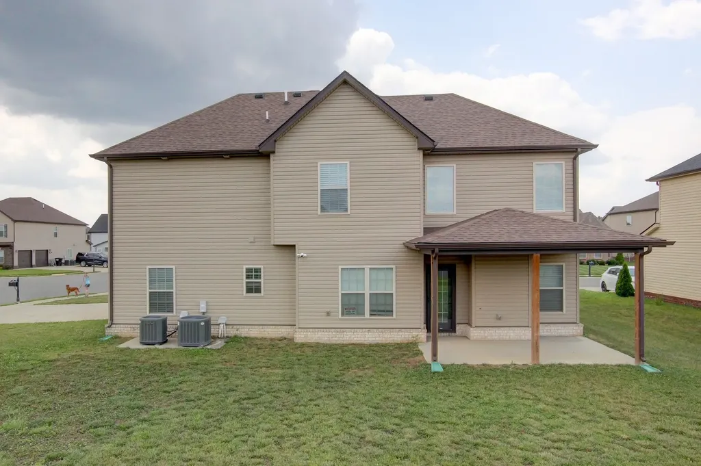 913 Isaac Drive Clarksville TN 37040