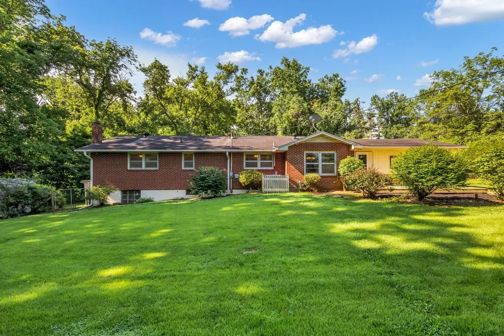 115 Atkinson Heights Centerville TN 37033