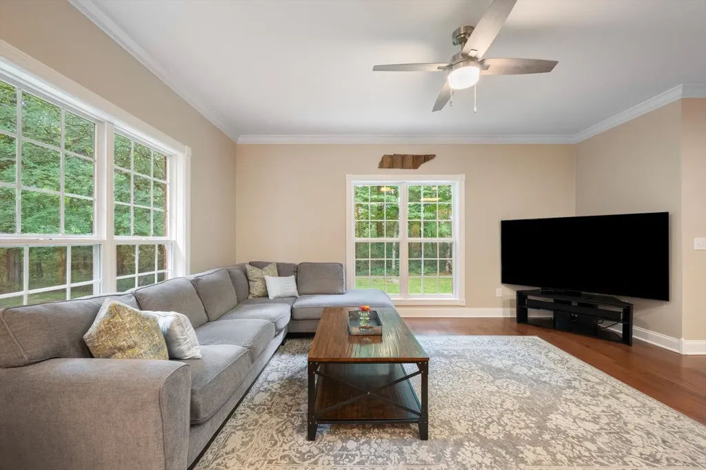 3432 Deerview Drive Murfreesboro TN 37128