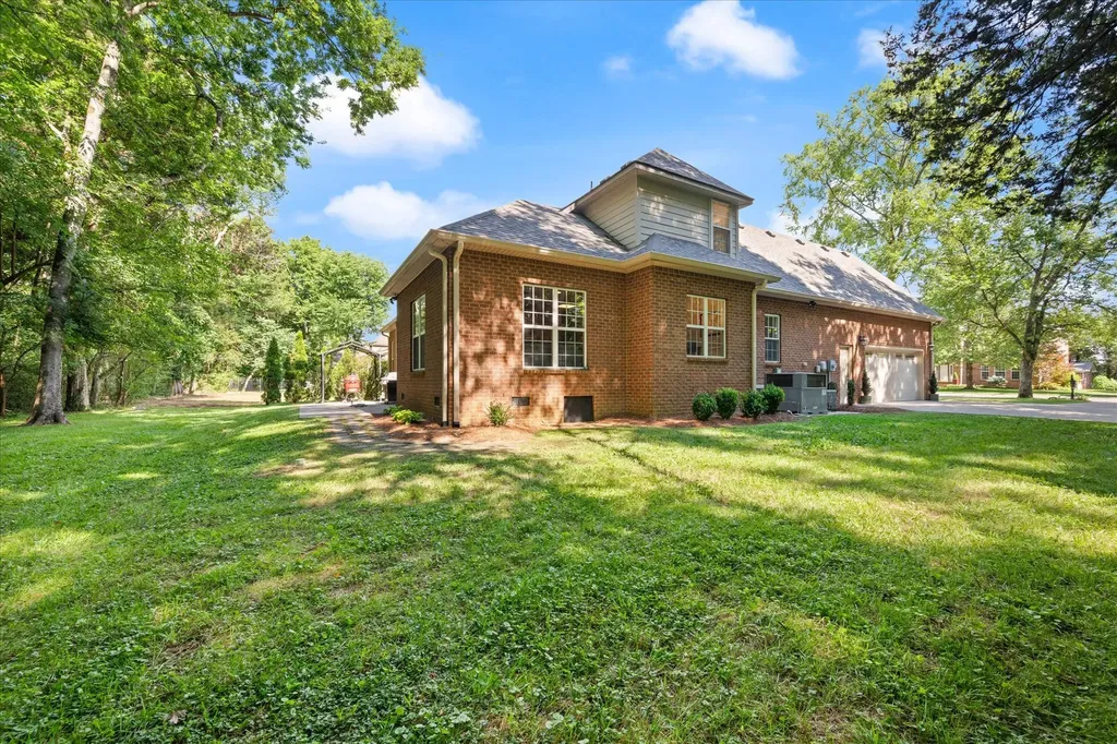 3432 Deerview Drive Murfreesboro TN 37128
