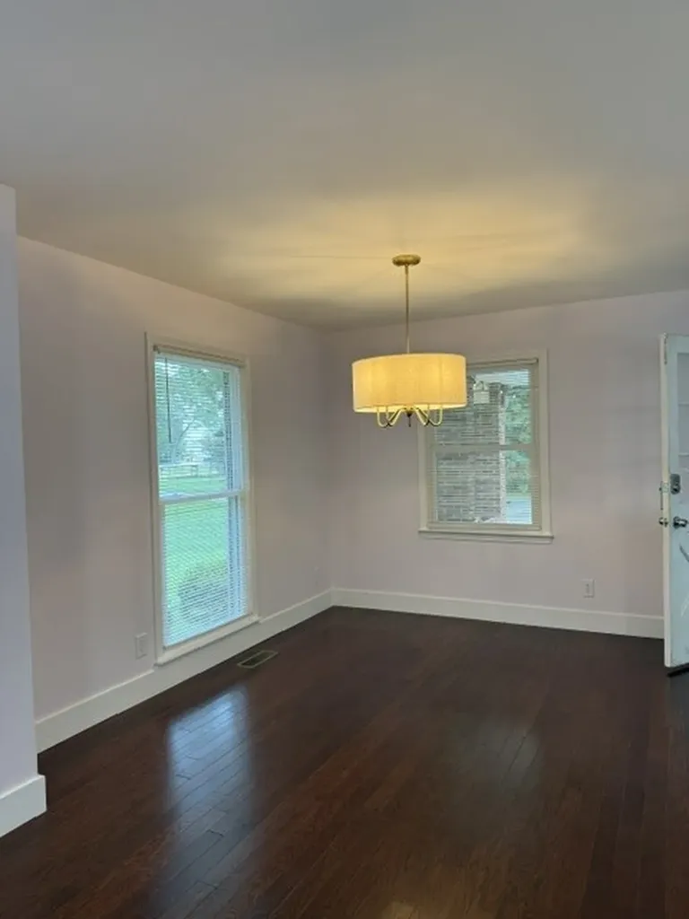647 52 E Highway, E Portland TN 37148
