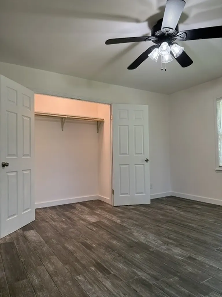 647 52 E Highway, E Portland TN 37148