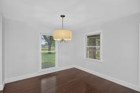 647 52 E Highway, E Portland TN 37148