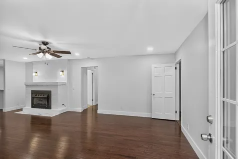 647 52 E Highway, E Portland TN 37148