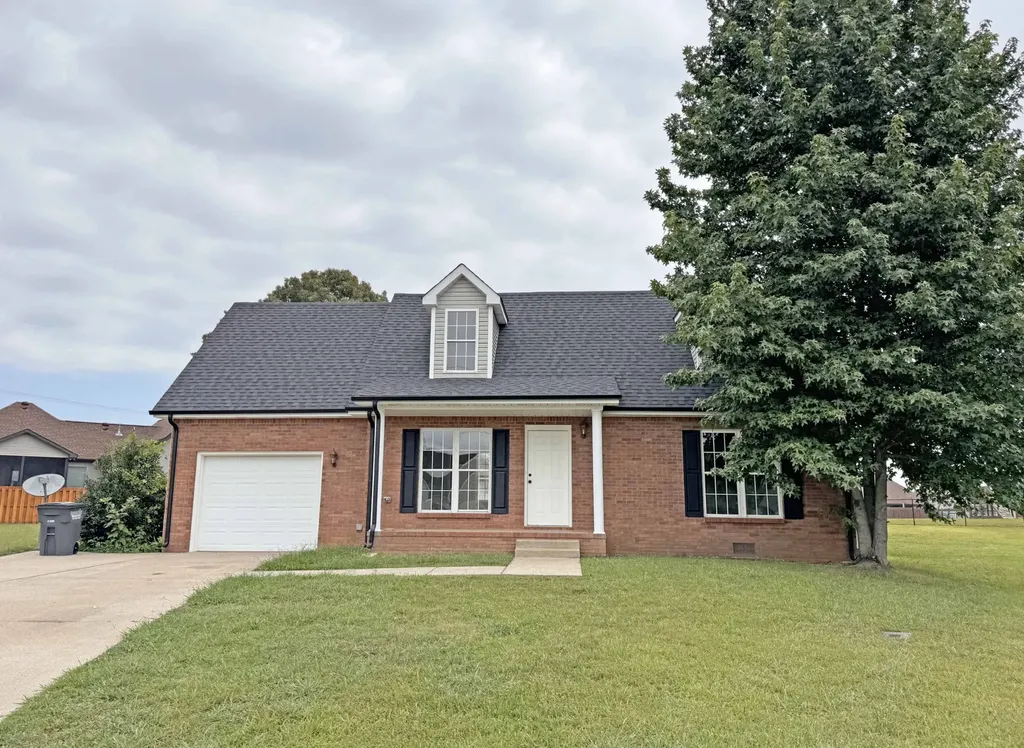 289 Ballygar Court Clarksville TN 37043