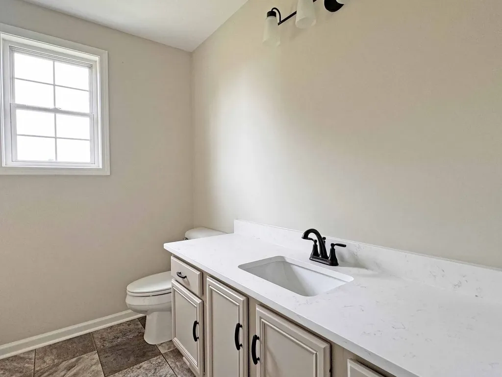 289 Ballygar Court Clarksville TN 37043