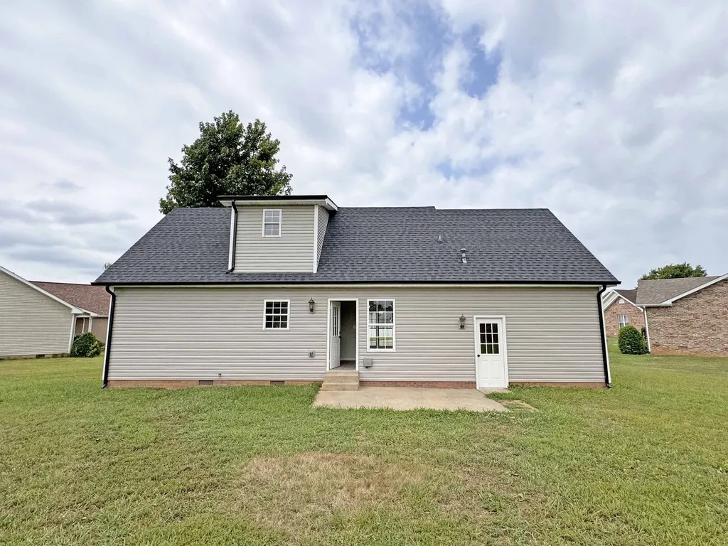 289 Ballygar Court Clarksville TN 37043