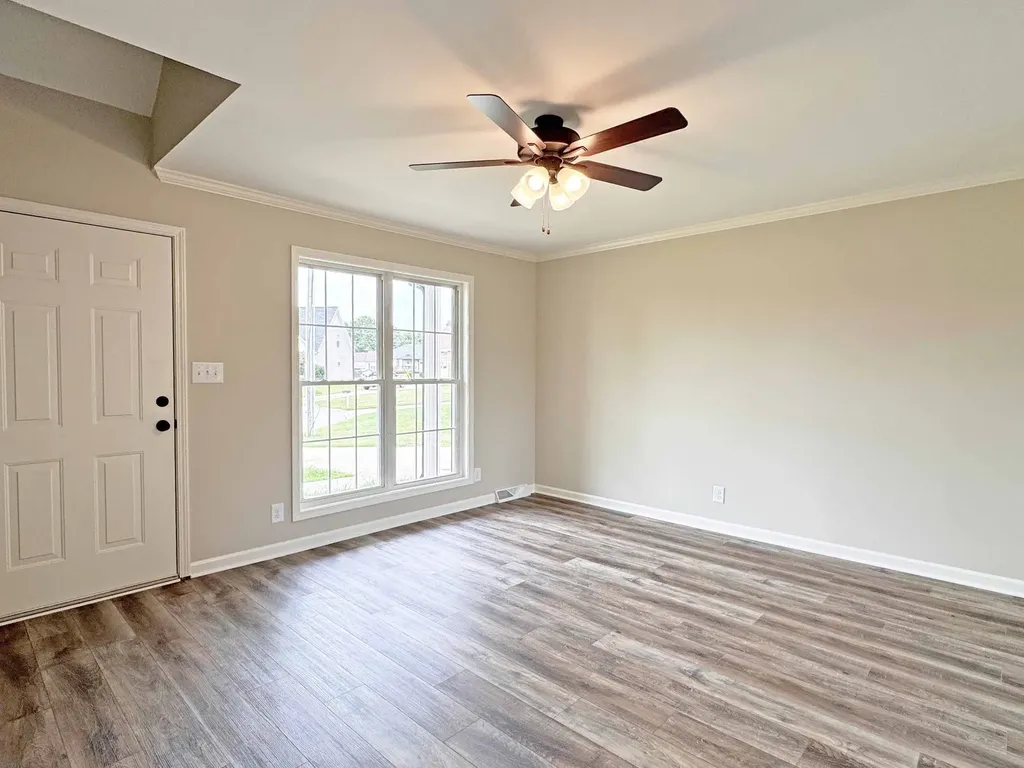 289 Ballygar Court Clarksville TN 37043