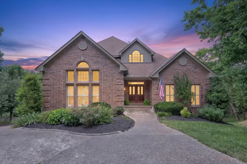 612 Eastcastle Court Franklin TN 37069