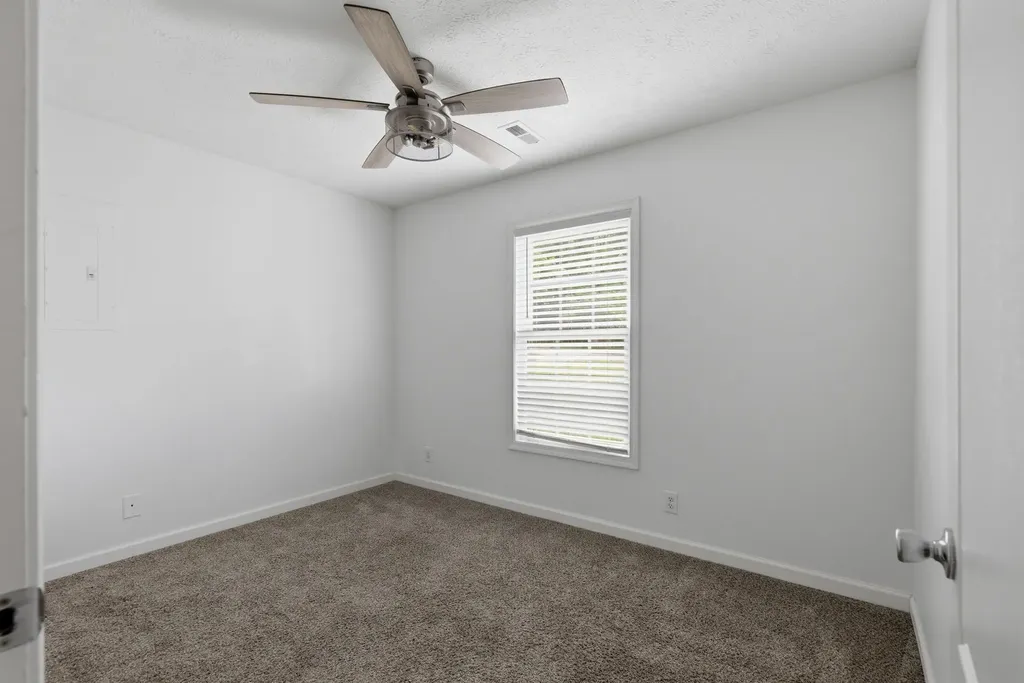 123 Vivian Drive Clarksville TN 37042