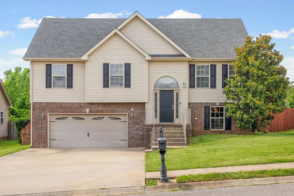 1996 General Neyland Drive Clarksville TN 37042