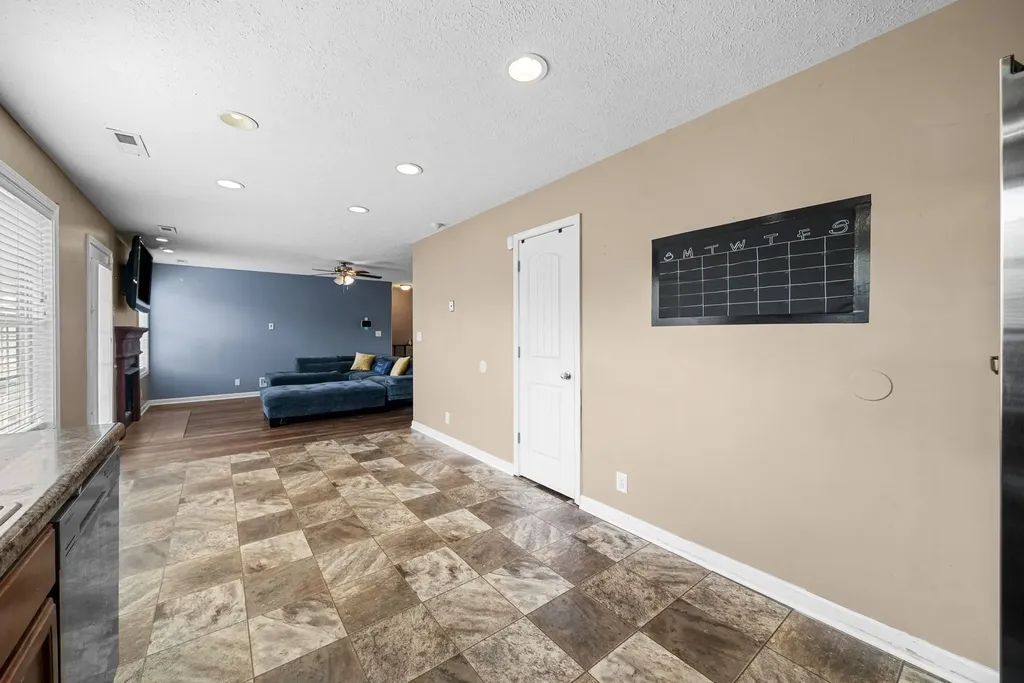 1996 General Neyland Drive Clarksville TN 37042