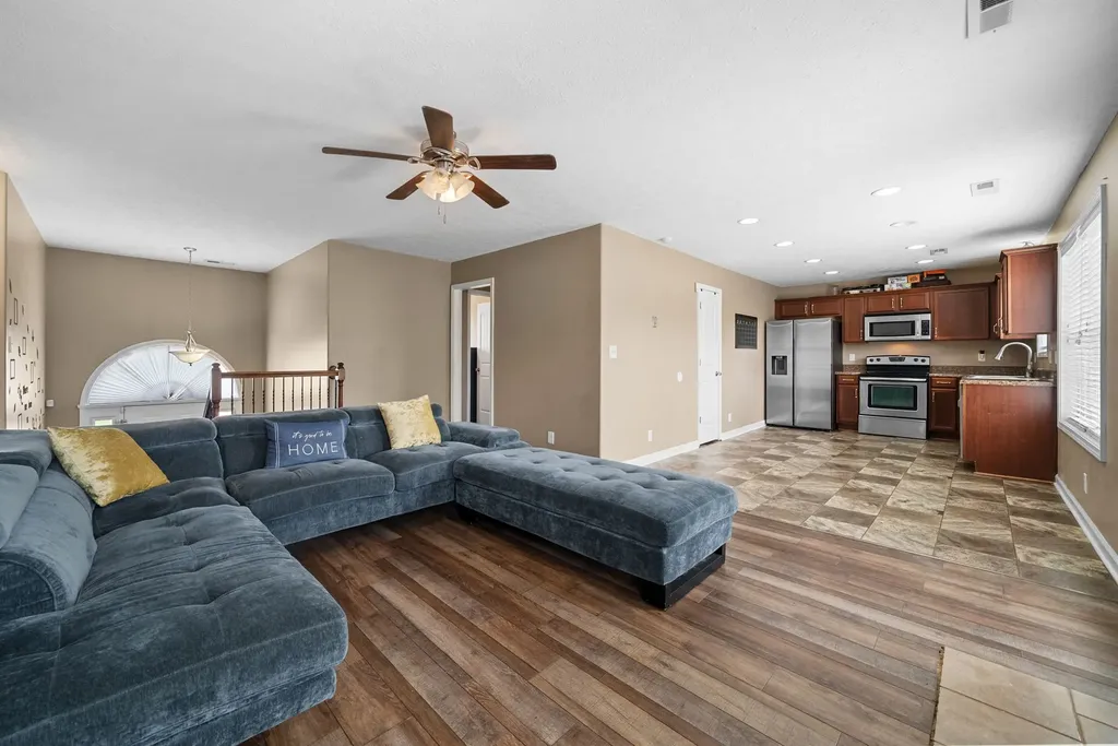 1996 General Neyland Drive Clarksville TN 37042