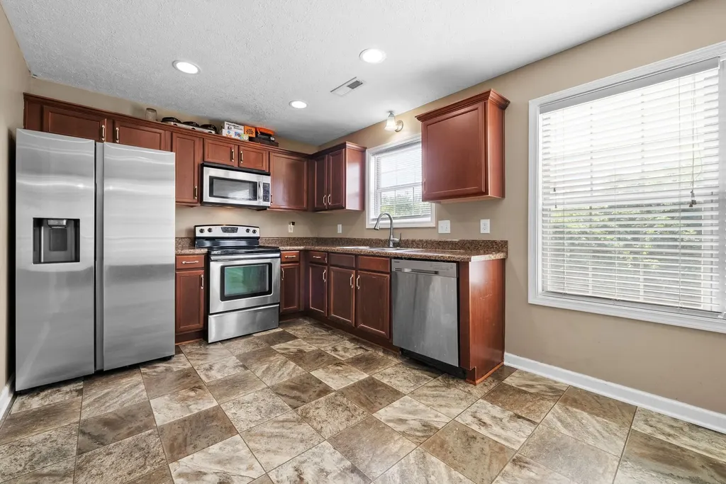 1996 General Neyland Drive Clarksville TN 37042