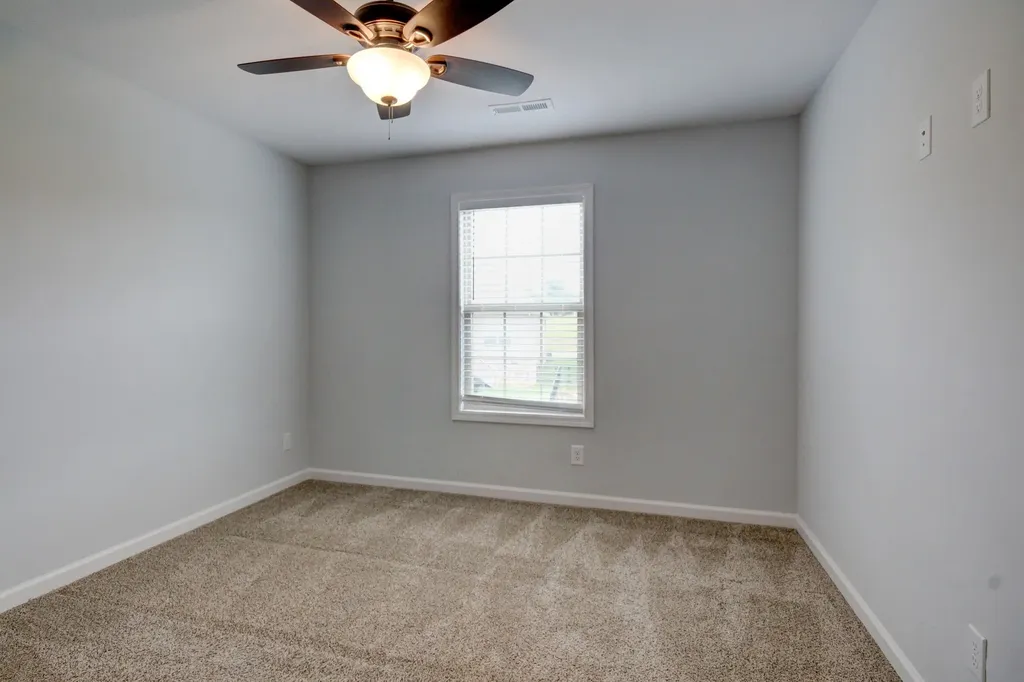 541 Low Country Court Clarksville TN 37042