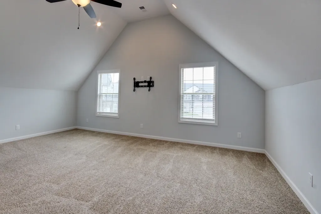 541 Low Country Court Clarksville TN 37042
