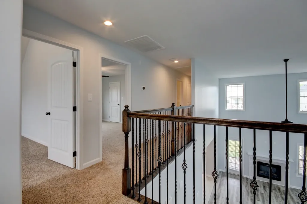 541 Low Country Court Clarksville TN 37042