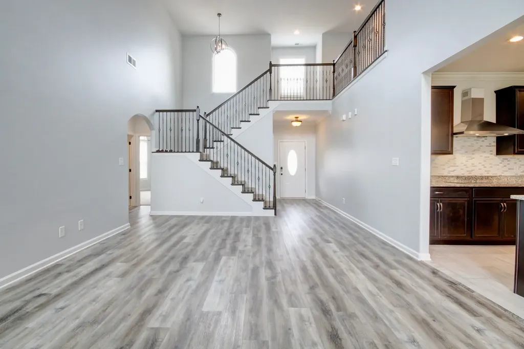 541 Low Country Court Clarksville TN 37042