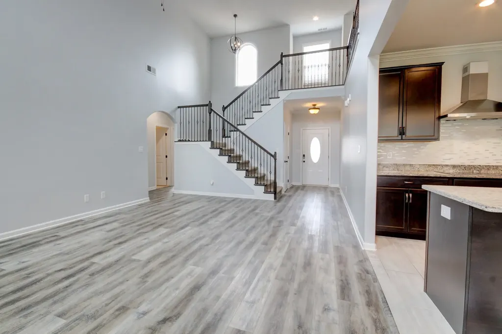 541 Low Country Court Clarksville TN 37042