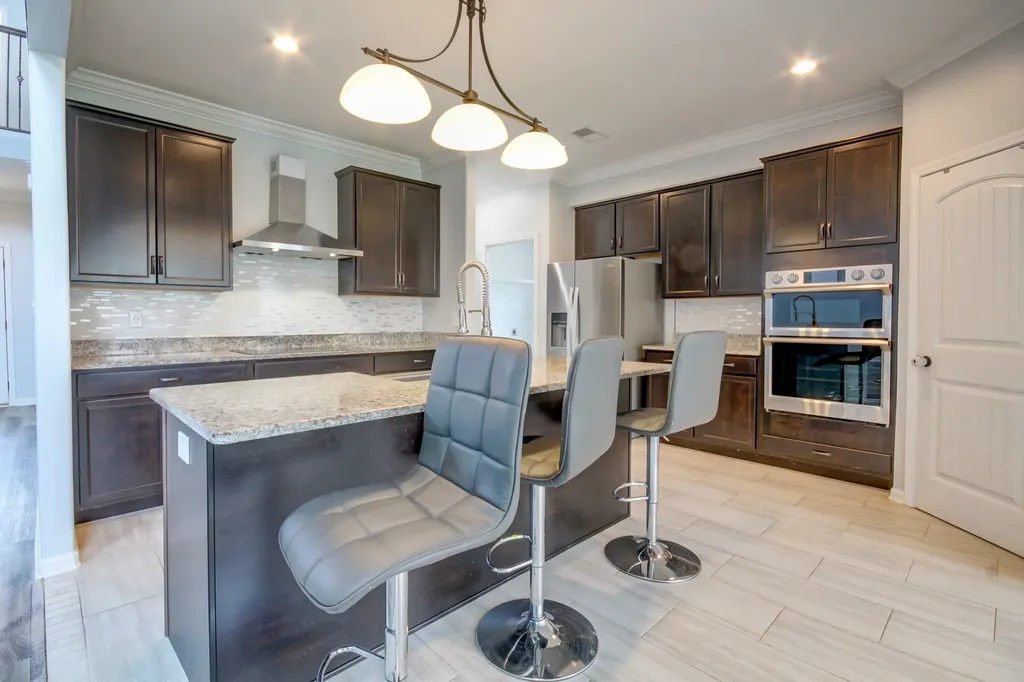 541 Low Country Court Clarksville TN 37042