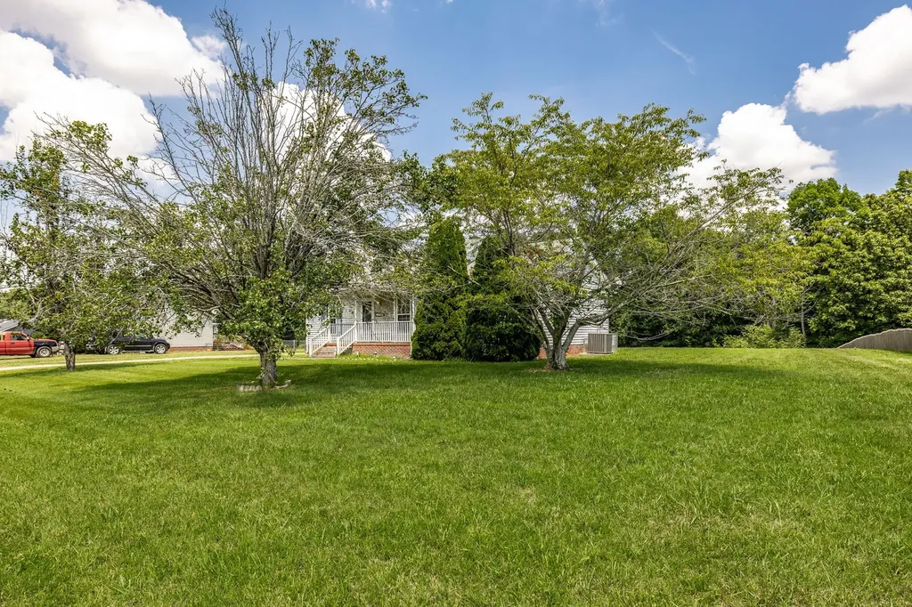2029 Shawnee Lane Greenbrier TN 37073
