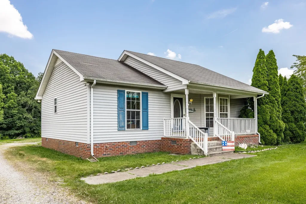 2029 Shawnee Lane Greenbrier TN 37073