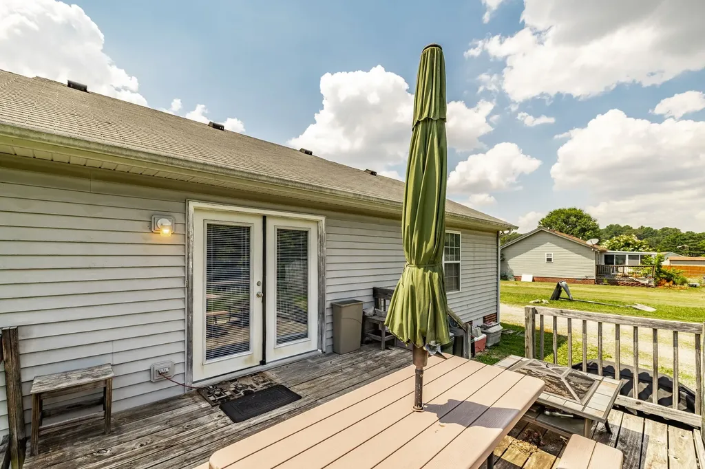 2029 Shawnee Lane Greenbrier TN 37073