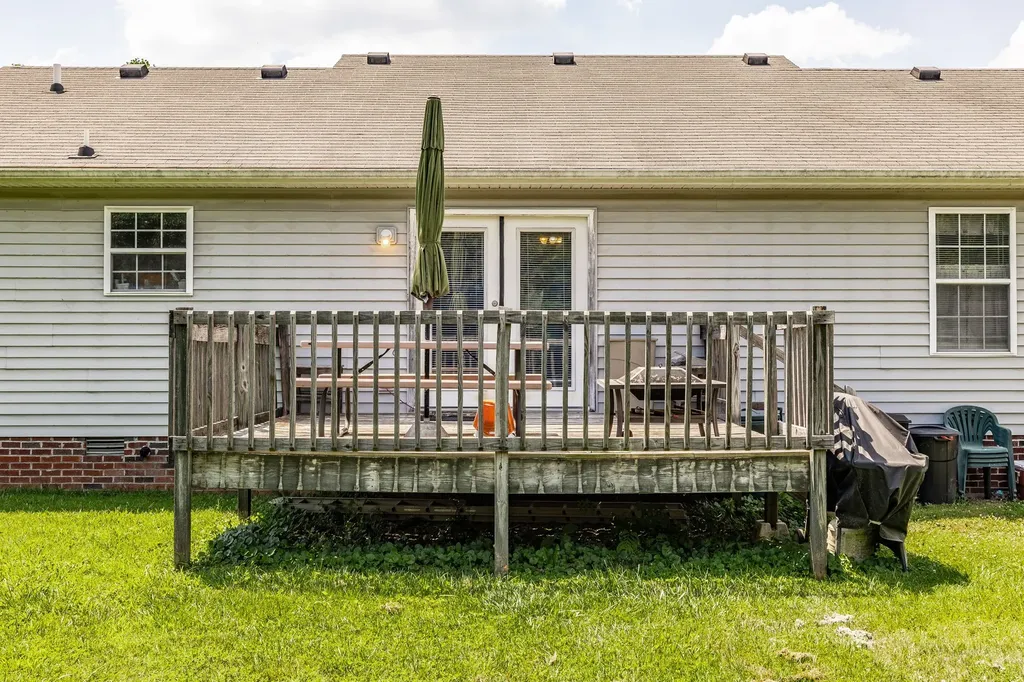 2029 Shawnee Lane Greenbrier TN 37073