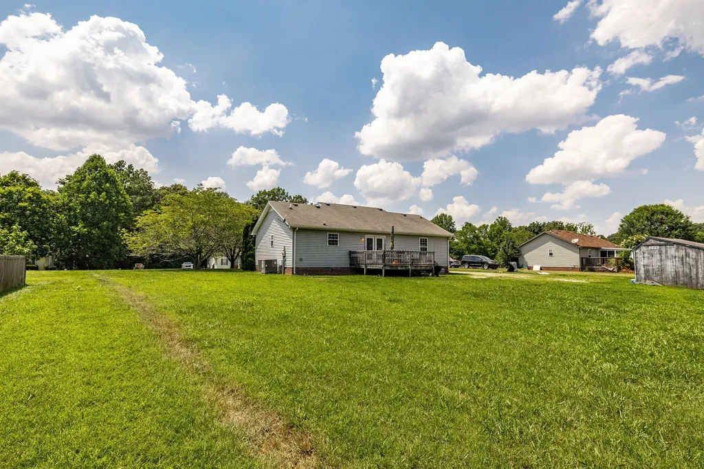 2029 Shawnee Lane Greenbrier TN 37073