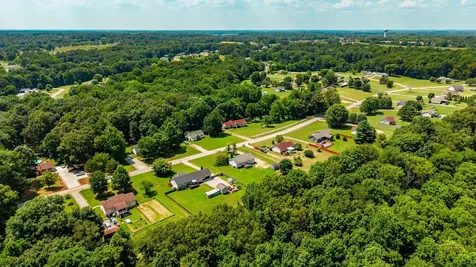 2029 Shawnee Lane Greenbrier TN 37073