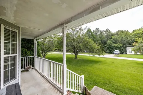 2029 Shawnee Lane Greenbrier TN 37073