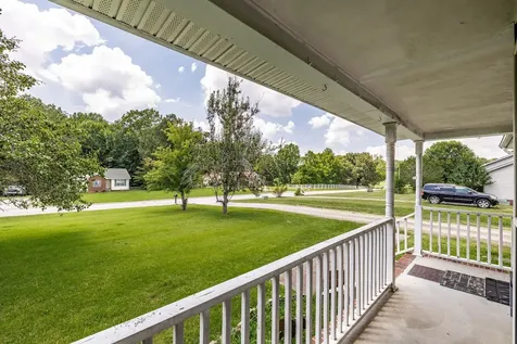 2029 Shawnee Lane Greenbrier TN 37073