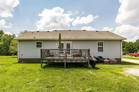 2029 Shawnee Lane Greenbrier TN 37073