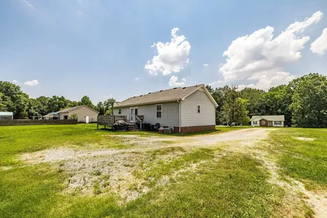2029 Shawnee Lane Greenbrier TN 37073