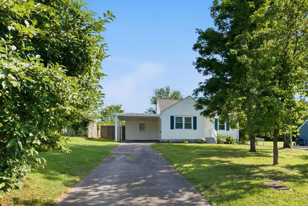 2235 Weona Drive Nashville TN 37214
