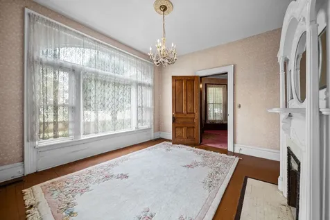112 E Park Street Guthrie KY 42234