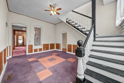 112 E Park Street Guthrie KY 42234