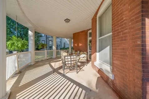 112 E Park Street Guthrie KY 42234